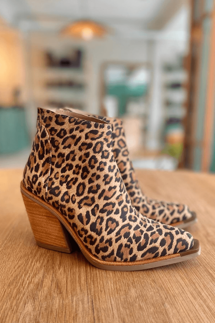  TARA | LEOPARD BLOCK HEEL BOOTS
